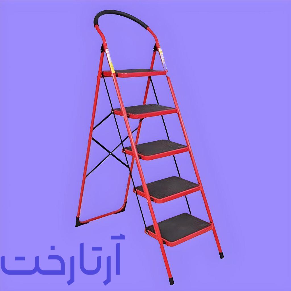 نردبان فلزی تاشو